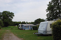 Vorschaubild: Campingplatz Am Brillteich in Seesen auf ebenen Wiesenflächen