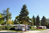 Vorschaubild: Kur-Gutshof-Camping Arterhof in Bad Birnbach-Lengham gepflegte Stellplätze