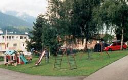 Vorschaubild: Schloßcamping in Volders in Tirol Einladender Kinderspielplatz