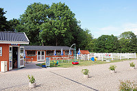 Vorschaubild: Ronæs Strand Camping in Ronæs bei Nørre Åby / Fyn Butik, Gaststätte, Streichelzoo