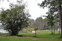Vorschaubild: Camping Stein in Bad Endorf Liegewiese am Badestrand
