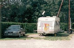 Vorschaubild: Camping Camp la Marjorie in Lons le Saunier Alle Stellplätze sind parzelliert und sehr groß