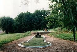 Vorschaubild: Camping Camp la Marjorie in Lons le Saunier Auch eine Minigolfanlage existiert auf dem Gelände des Campingplatzes