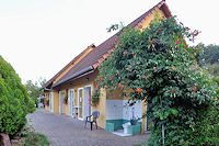 Vorschaubild: Camping ClairVacances in Sainte-Croix-en-Plaine 1. Sanitärhaus