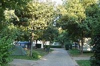 Vorschaubild: Camping Vicenza in Vicenza gepflasterte Zufahrten zu allen Stellplätzen