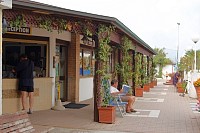 Vorschaubild: Camping Stella Maris in Torrette di Fano Rezeption, kleiner Markt und Gaststätte
