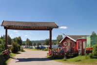 Vorschaubild: Elverum Camping in Elverum Platzeinfahrt mit Rezeption