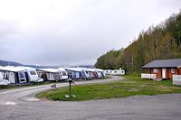 Vorschaubild: Elvelund Camping in Sjøvegan links: Dauerstellplätze