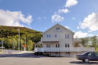 Vorschaubild: Ulvsvåg Gjestgiveri in Ulvsvåg Restaurant und Rezeption