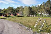 Vorschaubild: Ulvsvåg Gjestgiveri in Ulvsvåg einfacher Spielplatz