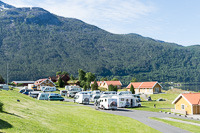 Vorschaubild: Kjørnes Camping in Sogndal Stellplätze vorn Unten