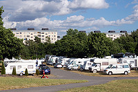 Vorschaubild: Bredängs Camping in Stockholm-Bredänd Stellplätze auf Rasensteinen