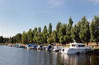 Vorschaubild: Torsö Camping in Torsö Bootssteg neben dem Campingplatz