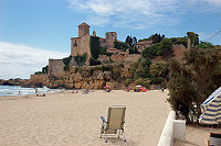 Vorschaubild: Camping Tamarit Park in Tarragona-Tamarit Rechts: schattenlose Plätze in der ersten Reihe