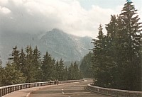 Vorschaubild: Berchtesgaden Land Eine Fahrt auf der gebührenpflichtigen Roßfeld-Höhenring-Straße sollte man sich nicht entgehen lassen.