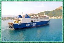 Vorschaubild: Auf dem Schiff ein Schiff der Blue Star Ferries
