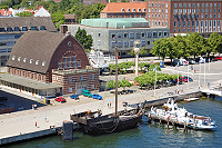 Vorschaubild: Die Anreise Im Kieler Hafen