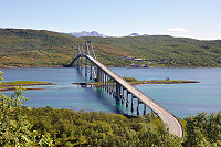 Vorschaubild: Auf den Lofoten Tjeldsund bru bei Litlenga