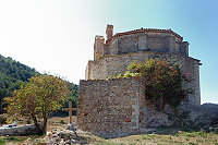 Vorschaubild: katalanischen Hinterland Seitenansicht der Burgkirche von Sant jaume de Montagut