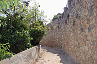 Vorschaubild: katalanischen Hinterland an der Stadtmauer